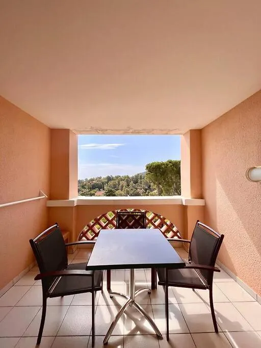Cap Esterel Agay Saint Raphael Vue Mer Studio 4 Personnes Chez Evelyne Appartement Saint-Raphaël