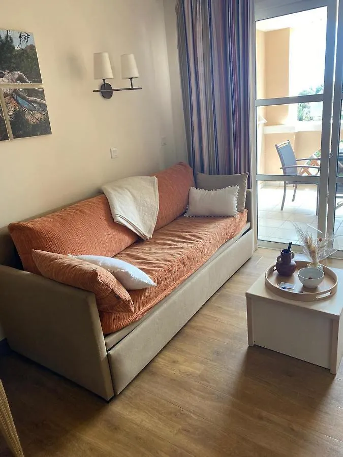 Cap Esterel Agay Saint Raphael Vue Mer Studio 4 Personnes Chez Evelyne 0*, Saint-Raphael (Var) France
