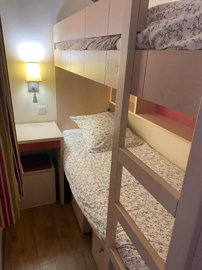 Appartement Cap Esterel Agay Saint Raphael Vue Mer Studio 4 Personnes Chez Evelyne