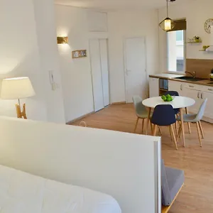 Apartment Studio Liberte Plein Centre, Saint-Raphael (Var)