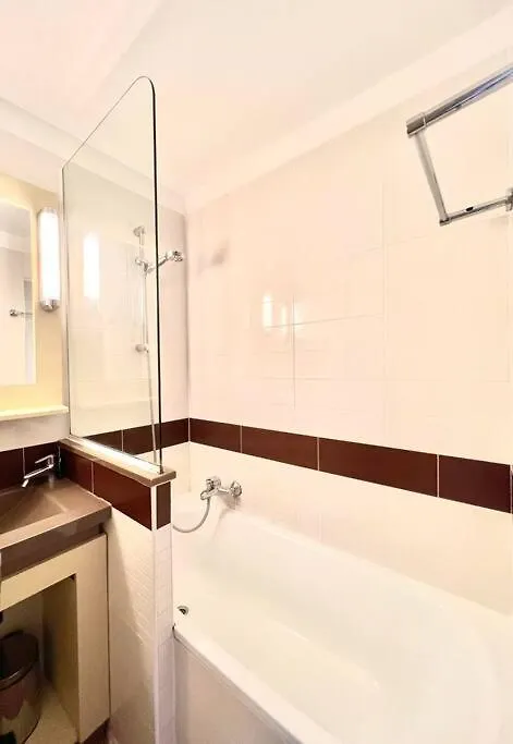 Cap Esterel Agay Saint Raphael Vue Mer Studio 4 Personnes Chez Evelyne 아파트 Saint-Raphaël
